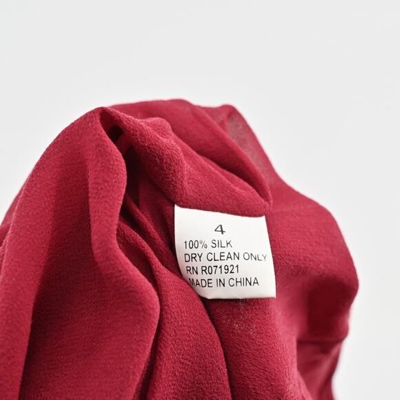 Vtg Y2k CACHE Skirt Size‎ 4 Silk Red Beaded Sequin Embellished Mini Siren Glam - Picture 9 of 11